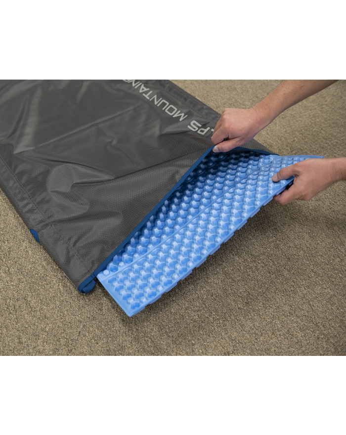 Alps mountaineering cot shop